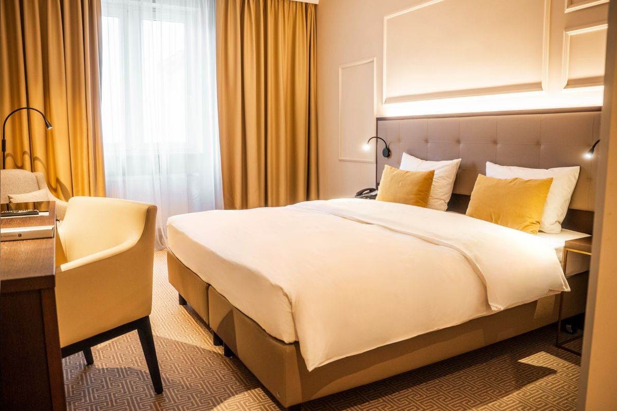 Comfort King Zimmer Innenhof/Eingang