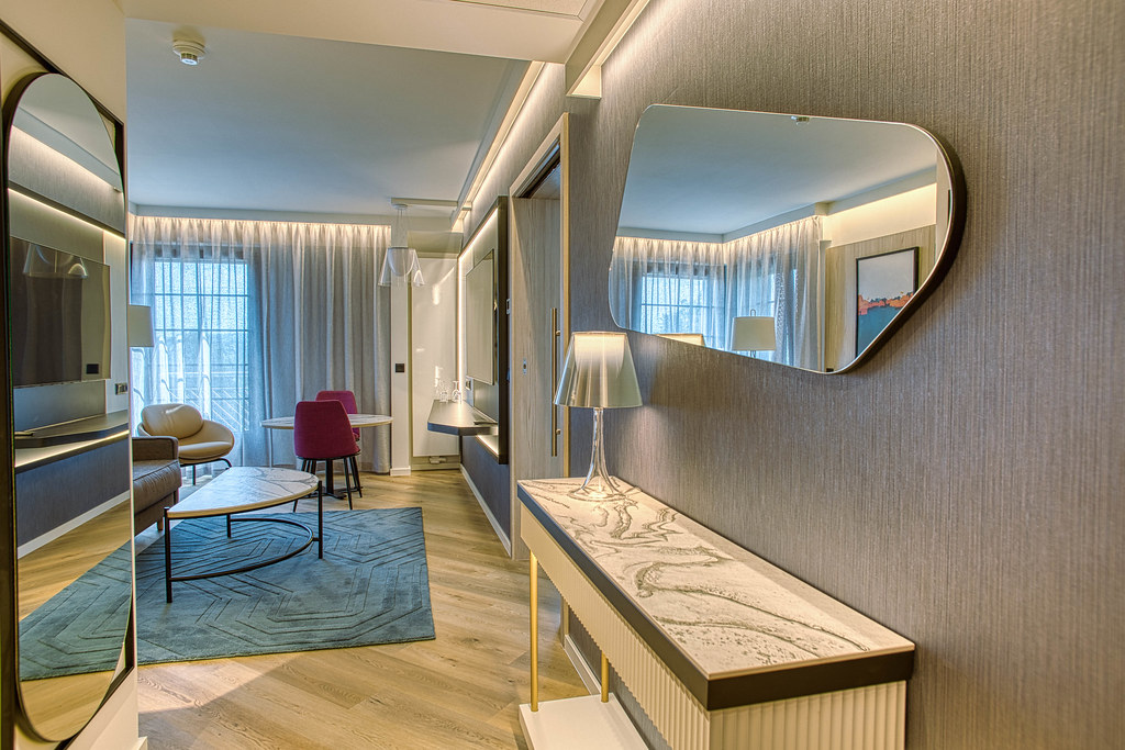 Premium Suite