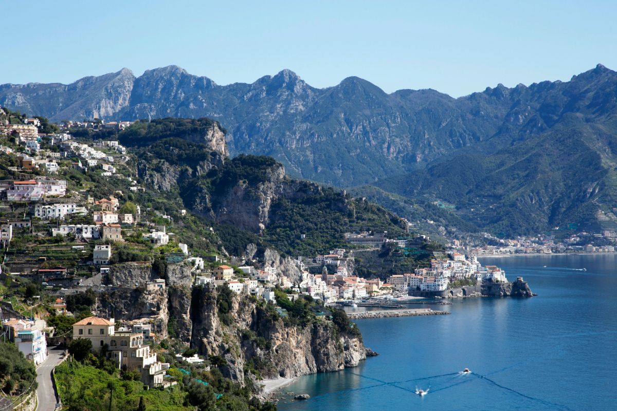 Küste in Italien am Mittelmeer