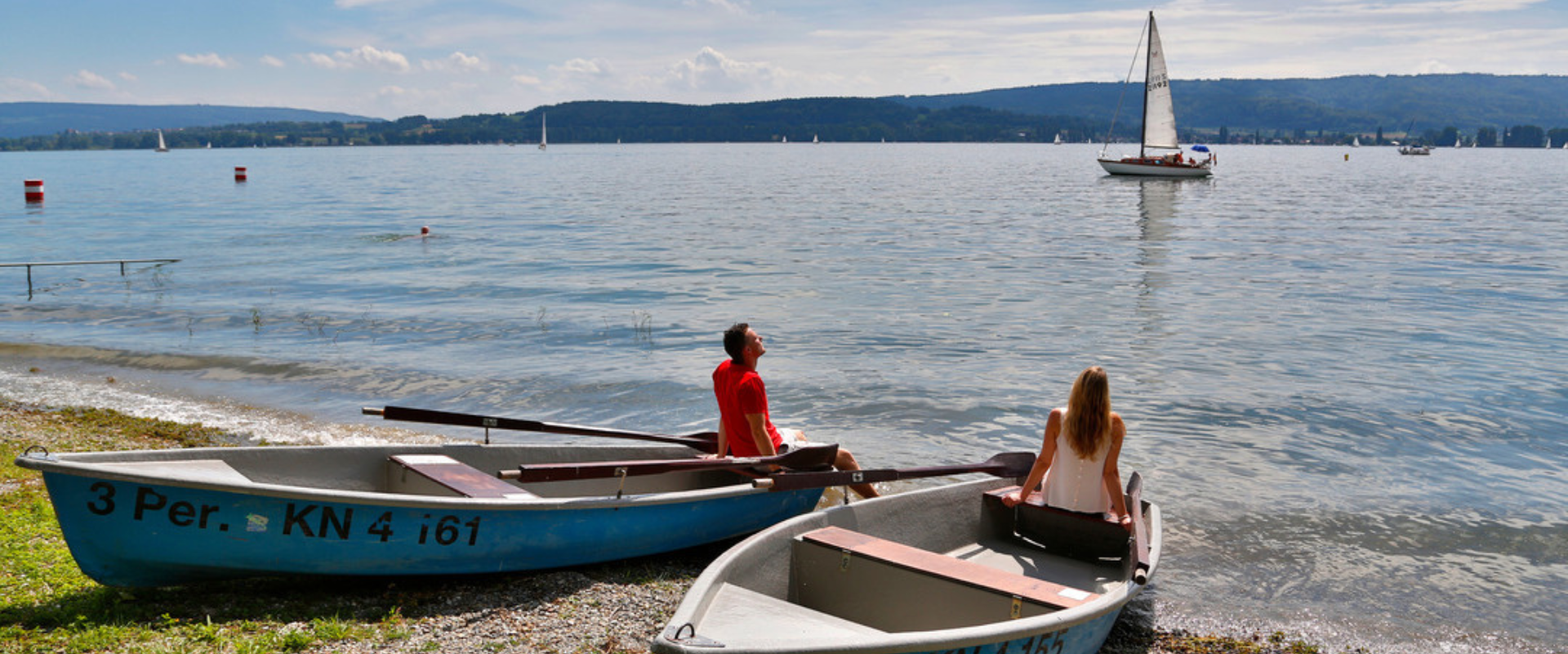Paar am Bodenseestrand